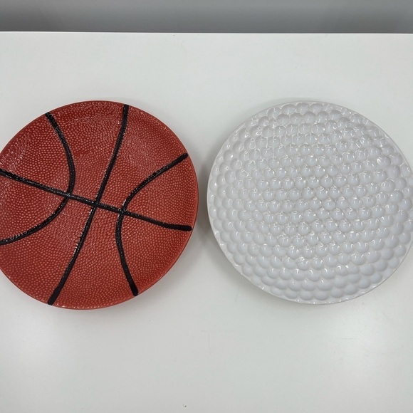 Pottery Barn Game Plan Golf and Basketball Plates - Picture 1 of 5